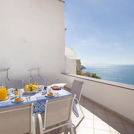 Estate4home - Casa Darly בית נופש