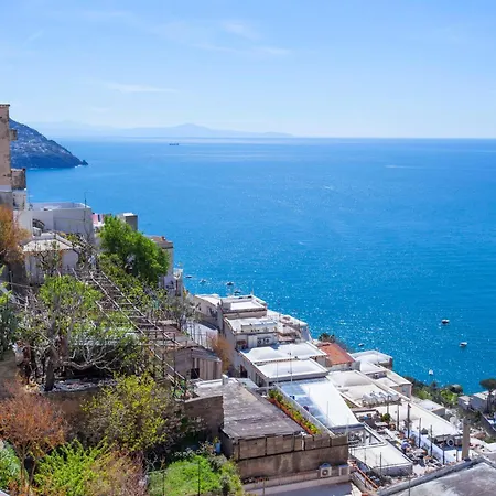 Estate4home - Casa Darly 度假居