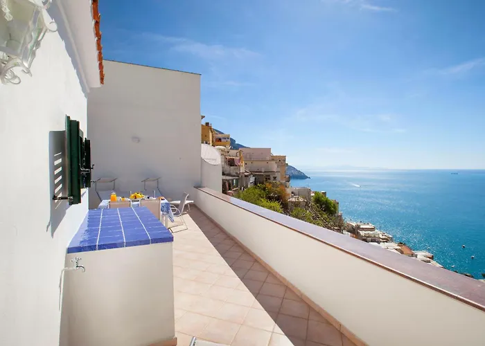 Estate4home - Casa Darly *